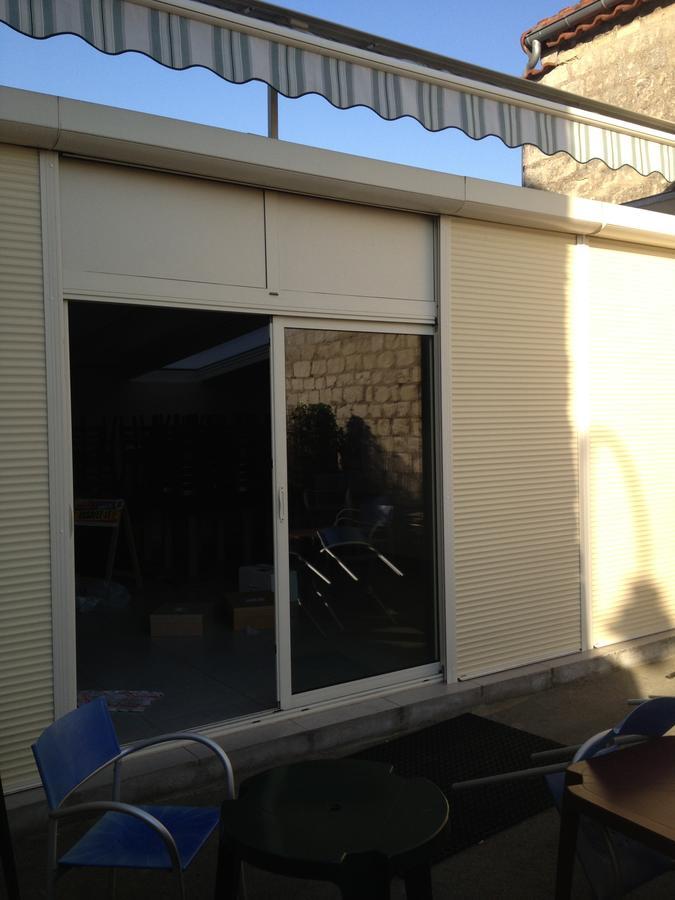 Hotel Dg Mery-sur-Oise Luaran gambar